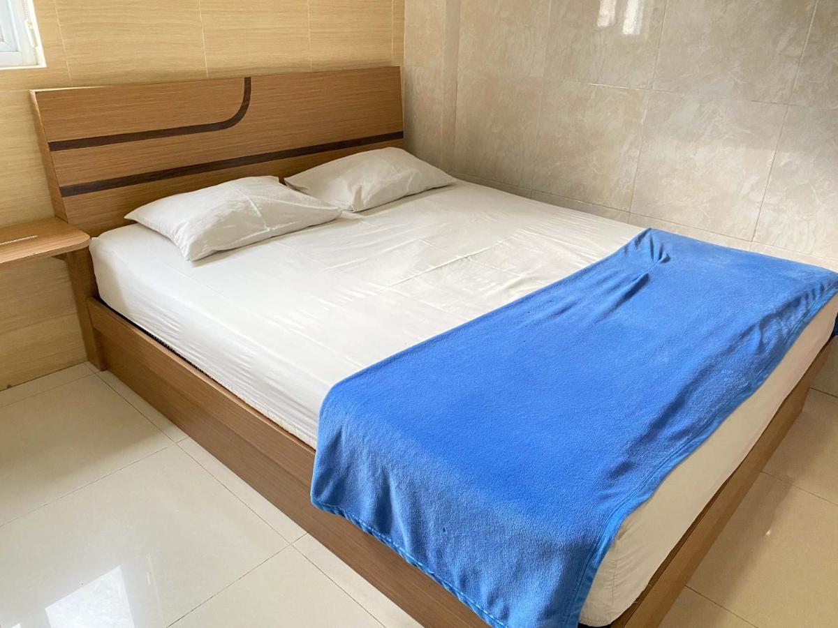 Penginapan Star Ambon Mitra Reddoorz Ngoại thất bức ảnh